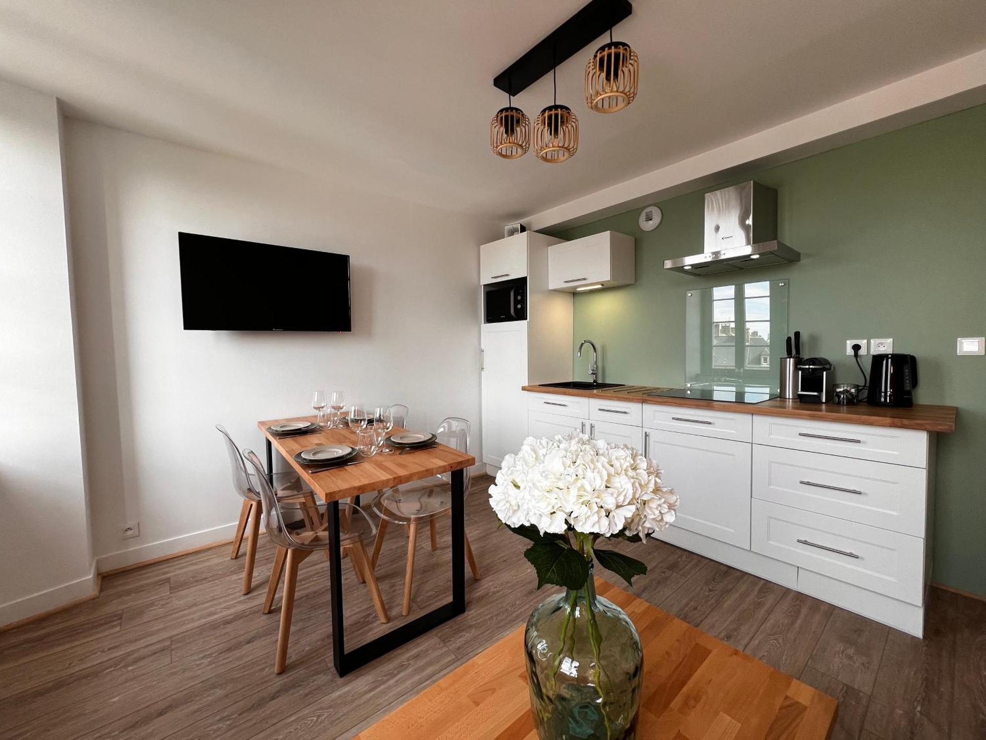 Appartement Gordon Smith, En Plein Centre, 4 Pers Sainte-Mère-Église Екстериор снимка